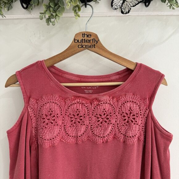 soft surroundings Red Crochet Waffle Knit Cold Shoulder Blouse MP VW - Picture 5 of 5
